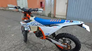 KTM 250 EXC-F Six Days (2024)  (4)