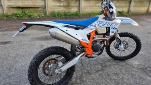 KTM 250 EXC-F Six Days (2024)  (7)
