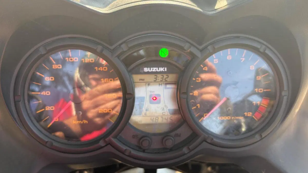 Suzuki V-Strom 650 (2008 - 11)  (4)
