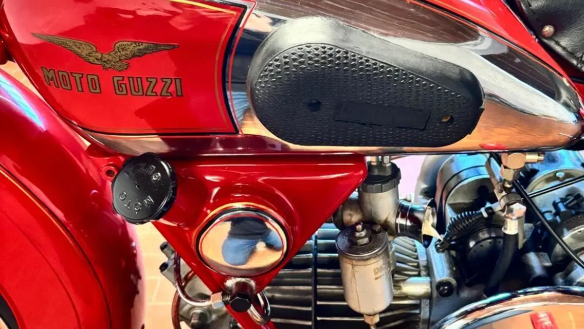 Moto Guzzi   (6)