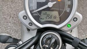 Triumph Street Twin 900 (2016) 