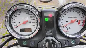 Honda Hornet 600 (2003 - 04)  (7)
