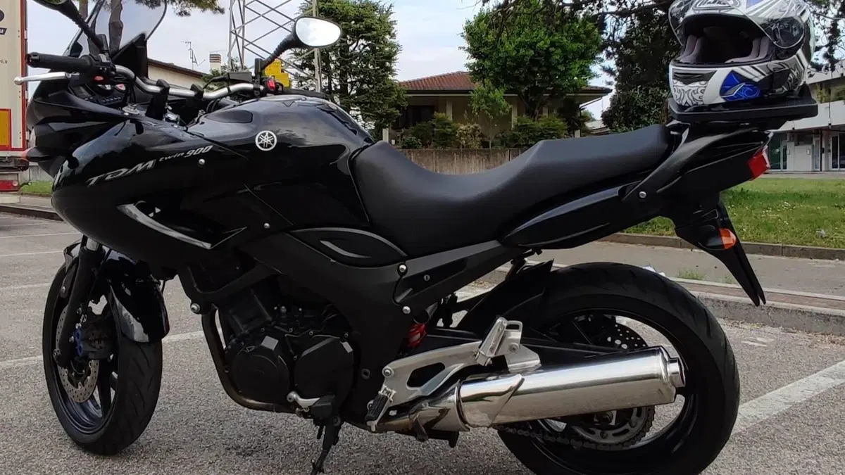 Yamaha TDM 900 (2002 - 14)  (2)