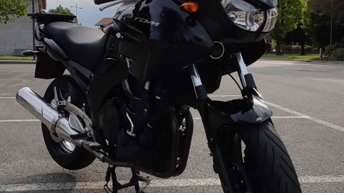 Yamaha TDM 900 (2002 - 14)  (4)