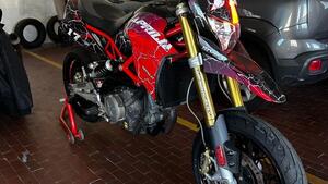 Aprilia Dorsoduro 750 Factory (2010 - 13) 