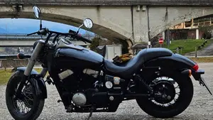 Honda VT 750 Shadow Black Spirit (2007 - 16)  (2)