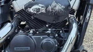 Honda VT 750 Shadow Black Spirit (2007 - 16)  (3)