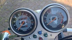 Triumph Bonneville 800 (2002 - 07) 