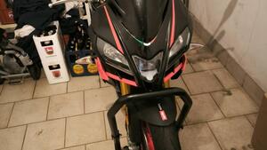 Aprilia Tuono V4 Factory (2019 - 20) 