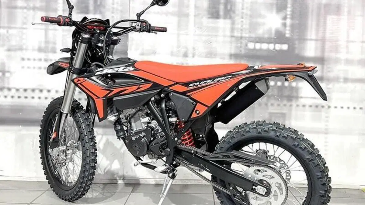 Betamotor RR 125 4T Enduro R (2024 - 26)  (2)