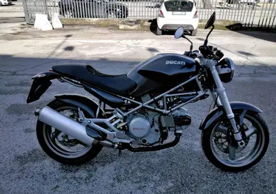 Ducati Monster 600 Dark (1998 - 01) - Annuncio 9939535