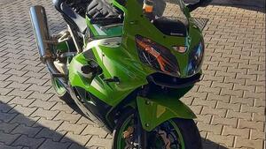 Kawasaki Ninja 900 ZX-9R (2002 - 05) 