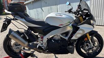 Aprilia Tuono V4 (2021 - 24) usata