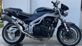 Triumph Speed Triple 955 (2002 - 04) usata