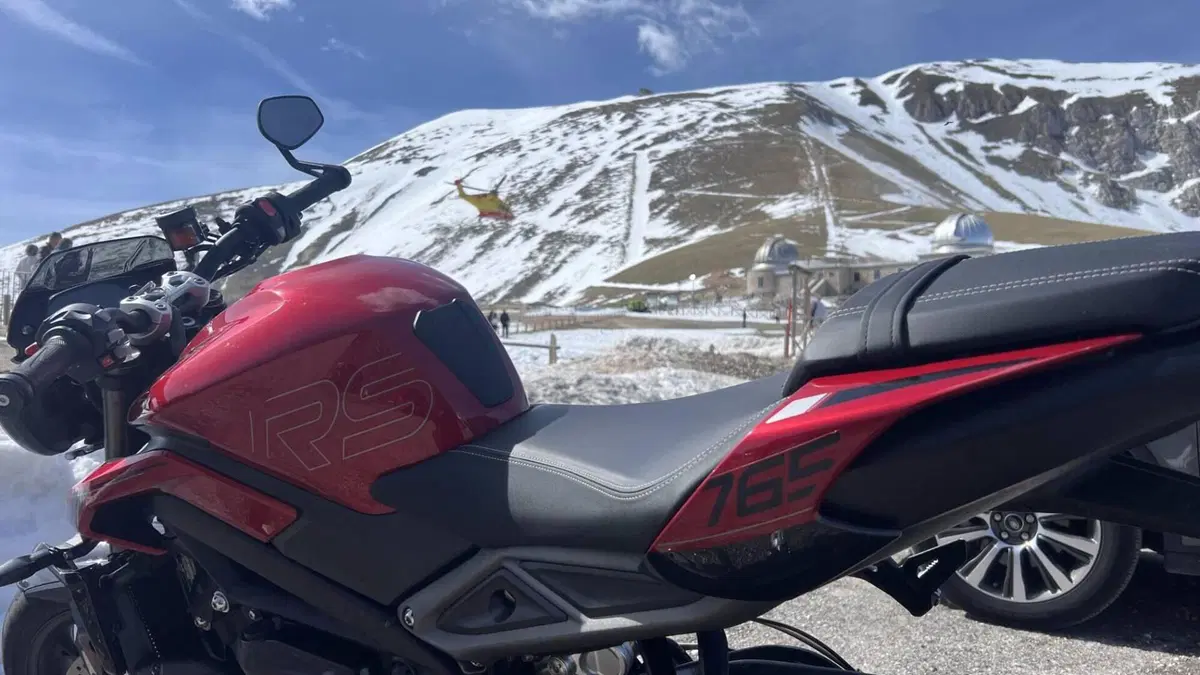 Triumph Street Triple 765 RS (2023 - 26)  (4)