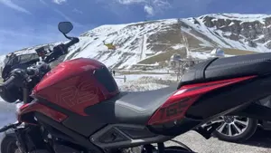 Triumph Street Triple 765 RS (2023 - 26)  (4)