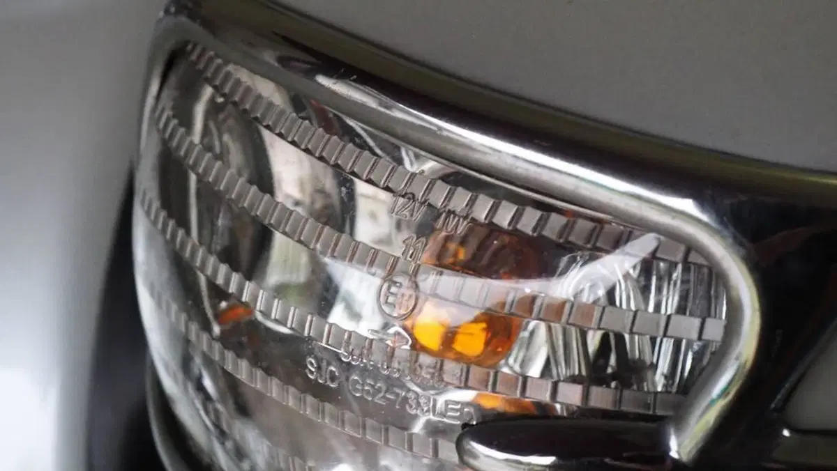 Honda GL 1800 Gold Wing (2000 - 05)  (15)