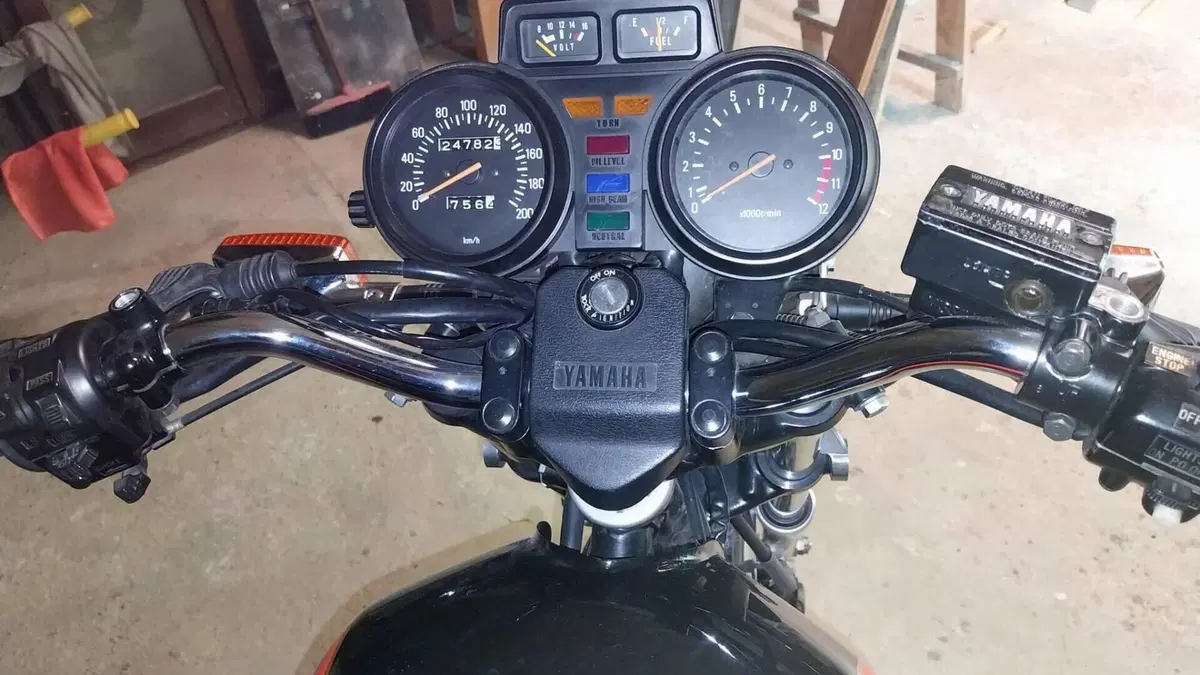 Yamaha   (5)