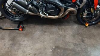 Ducati Monster 1200 R (2016 - 19) usata