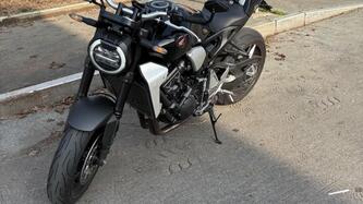 Honda CB 1000 R + Neo Sport Cafè (2019 - 20)