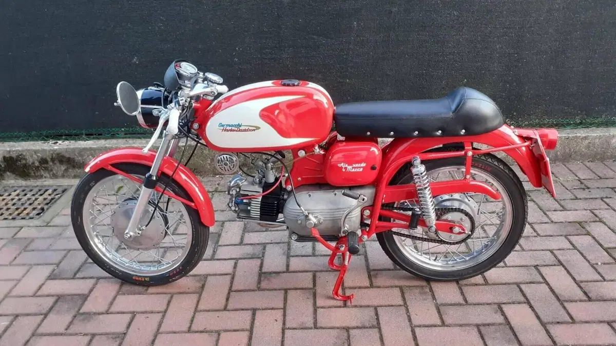 Aermacchi Harley-Davidson   (2)