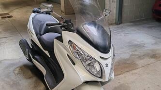 Suzuki Burgman AN 400 (2008 - 13) usata