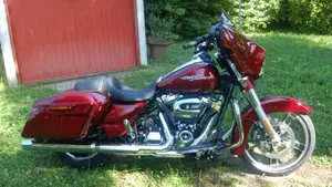 Harley-Davidson 107 Street Glide Special (2017 - 19) - FLHXS  (13)