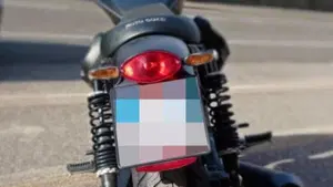 Moto Guzzi V9 Bobber Special Edition (2023 - 25)  (9)