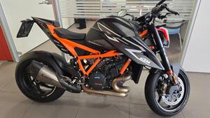 KTM 1290 Super Duke RR (2023) 