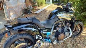 Yamaha VMAX (2008 - 17) 