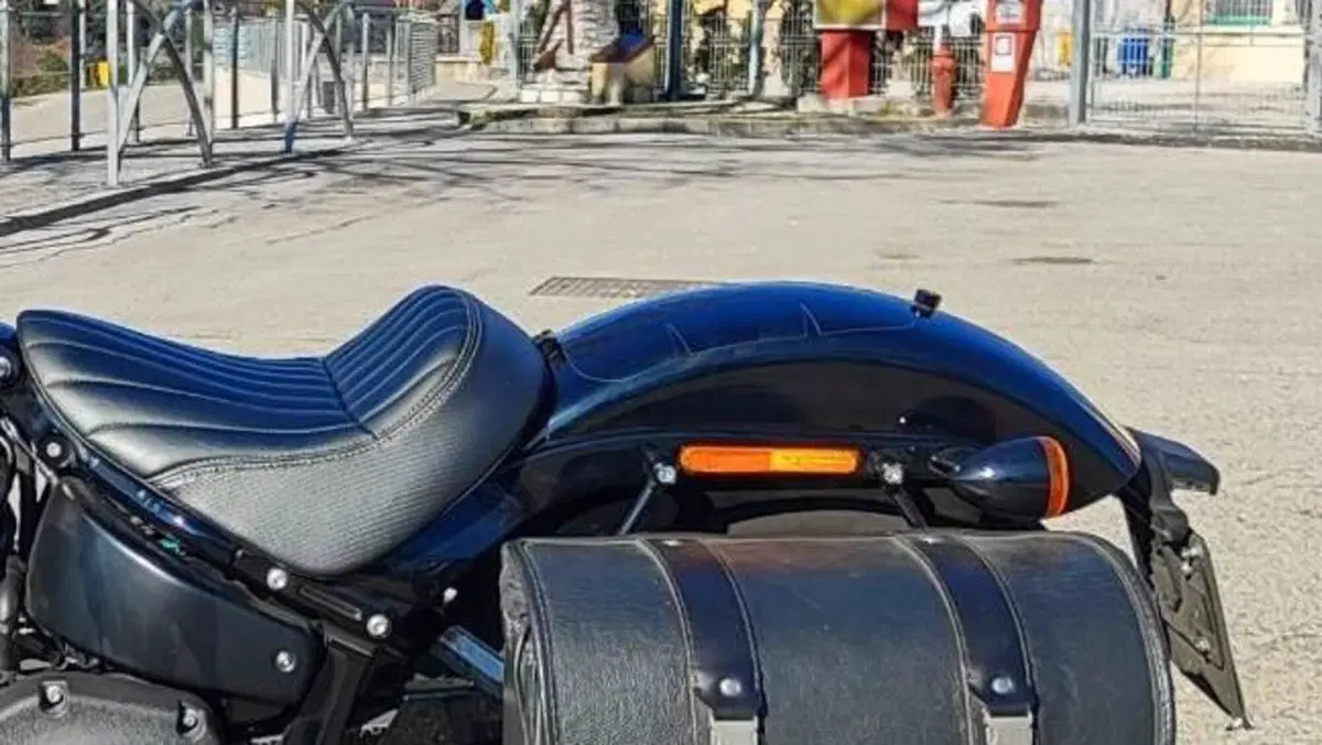 Harley-Davidson Street Bob 114 (2021 - 24)  (5)