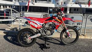 Honda CRF 250R (2014) 