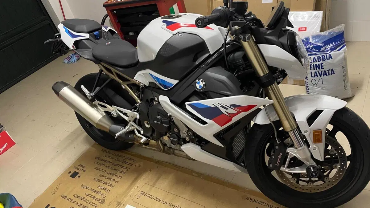 Bmw S 1000 R (2021 - 24)  (2)