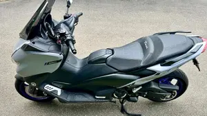 Yamaha T-Max 560 (2020 - 21)  (10)