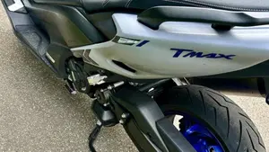 Yamaha T-Max 560 (2020 - 21)  (12)