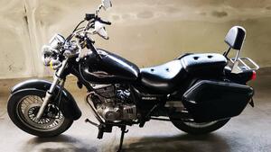 Suzuki Marauder GZ 250 