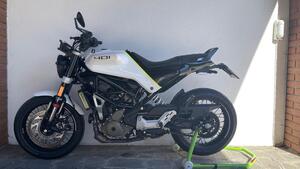 Husqvarna Svartpilen 401 (2021 - 23) 