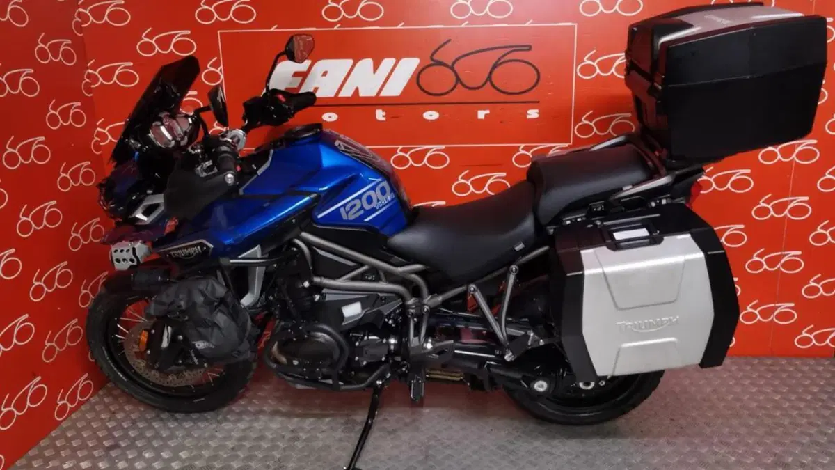 Triumph Tiger Explorer XCX 1215 ABS (2016 - 17)  (3)
