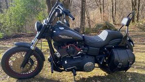 Harley-Davidson 1584 Street Bob (2007) - FXDB 