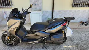 Yamaha X-Max 400 ABS (2017 - 20)  (3)