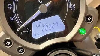 Triumph Street Twin 900 (2016) usata