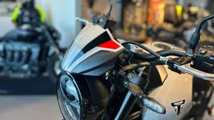 Triumph Trident 800 (2026)  (5)