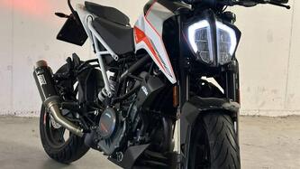 KTM 390 Duke (2021 - 23) usata