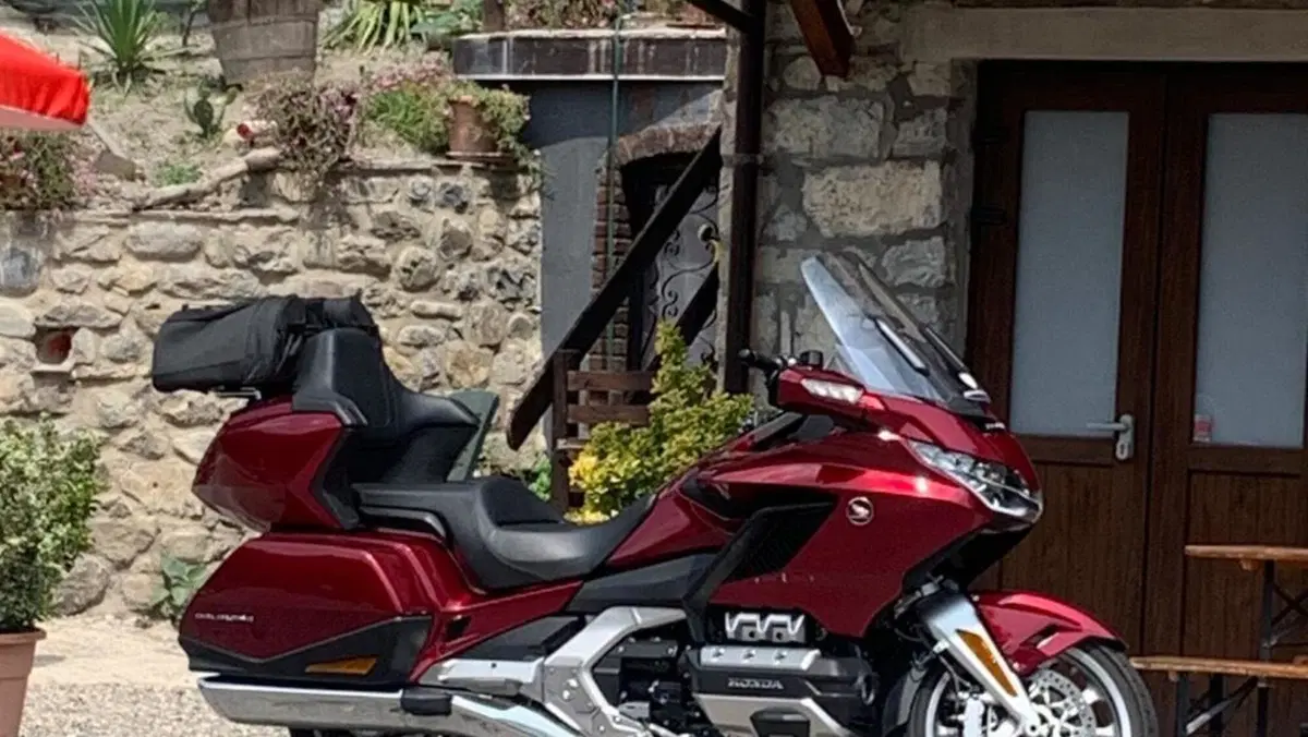 Honda GL 1800 Gold Wing Tour (2018 - 20)  (3)
