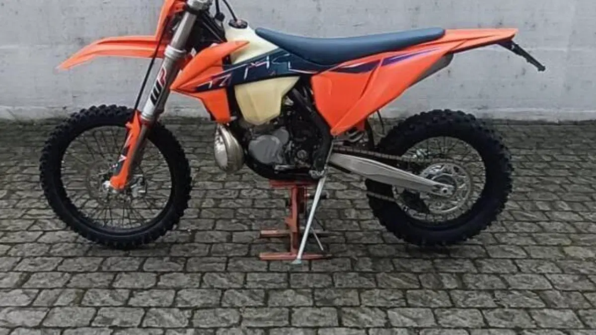 KTM 250 EXC TPI (2022)  (7)