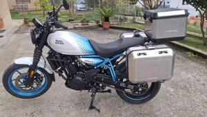 Royal Enfield Guerrilla 450 (2024 - 26) 