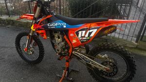 KTM 250 SX-F (2016) 