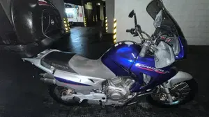 Honda Transalp XL 650V (2005 - 06)  (3)