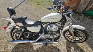 Harley-Davidson 883 Custom (2008 - 12) - XL 883C  (4)