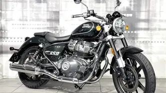 Royal Enfield Super Meteor 650 (2023 - 26) usata